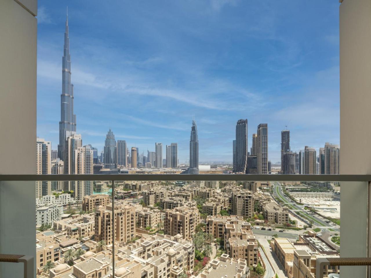 Apartment Modern Downtown 2 Bed Maids With Full Burj View *