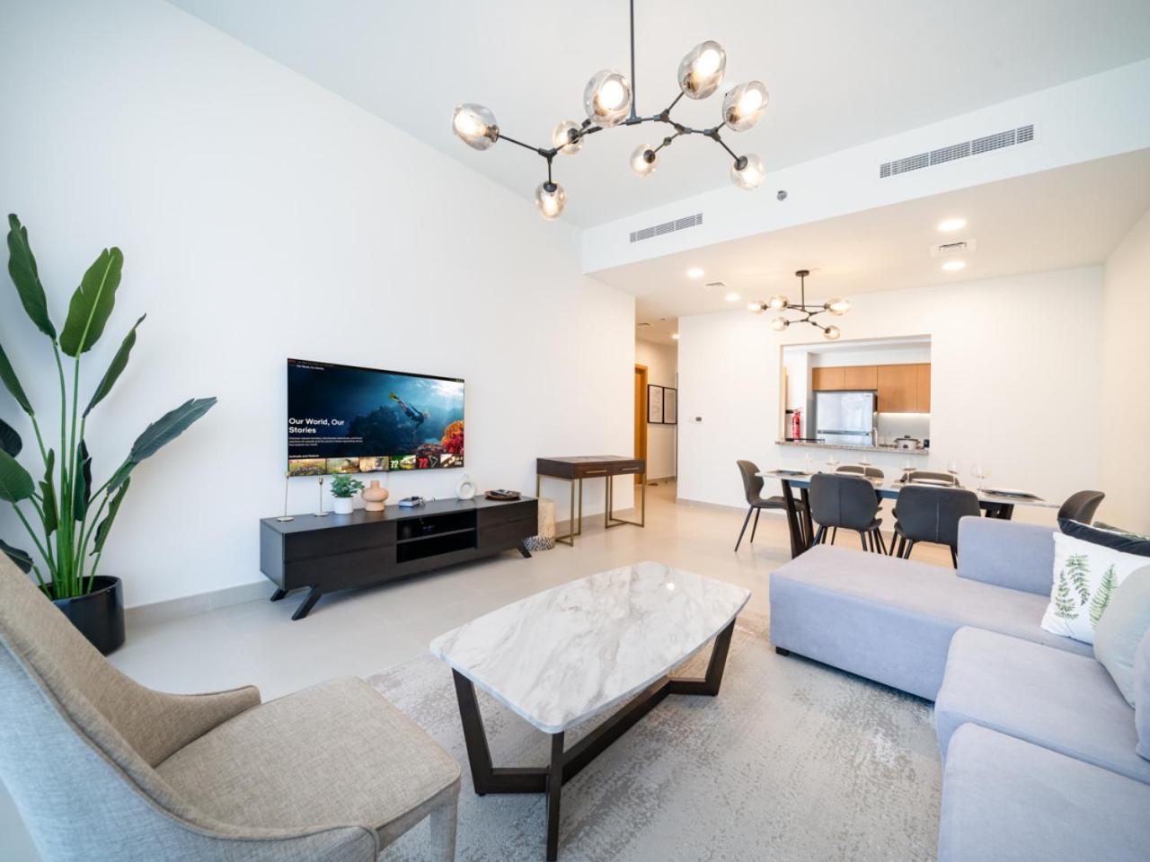 Apartment Modern Downtown 2 Bed Maids With Full Burj View