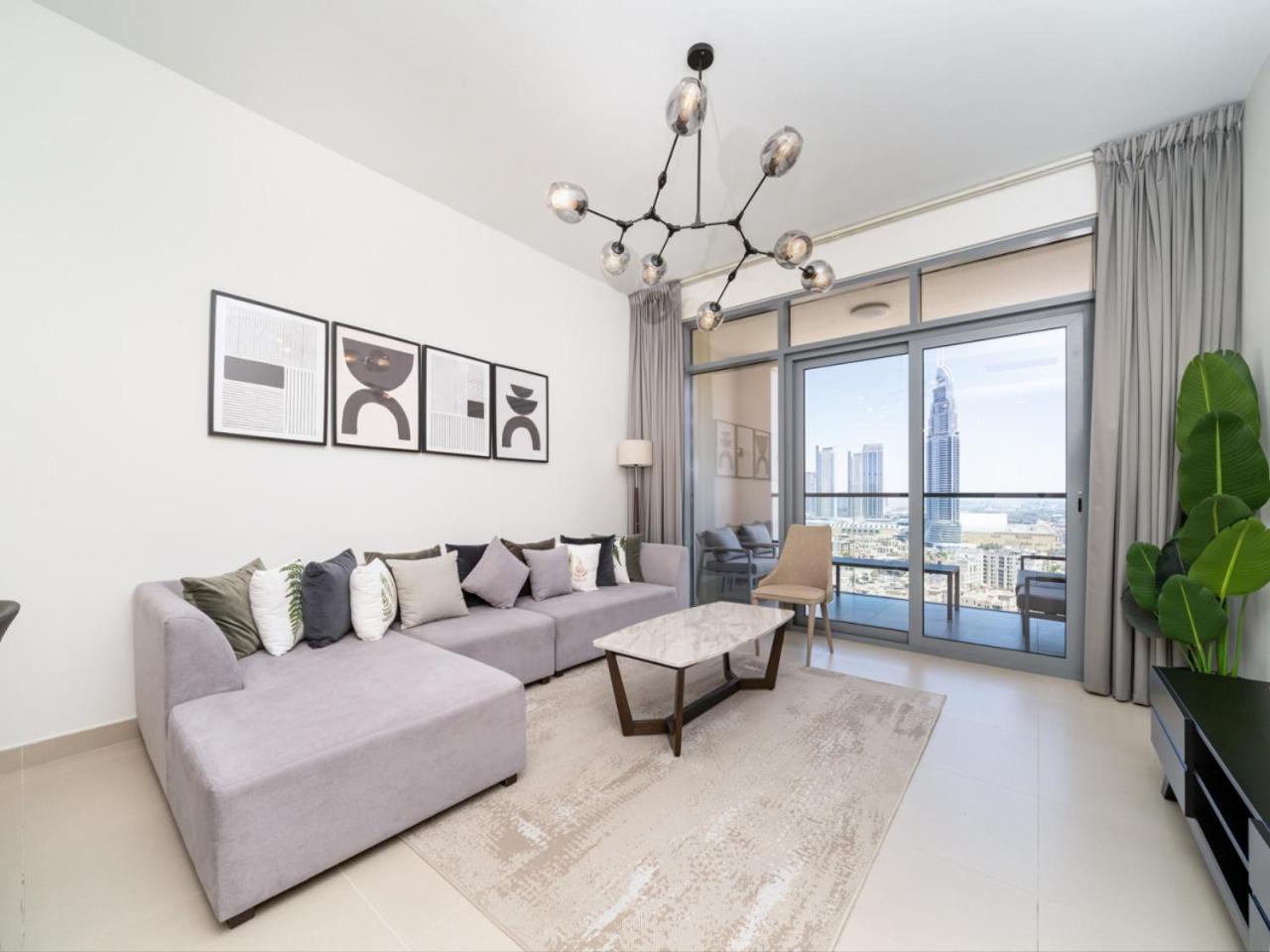 Apartment Modern Downtown 2 Bed Maids With Full Burj View *